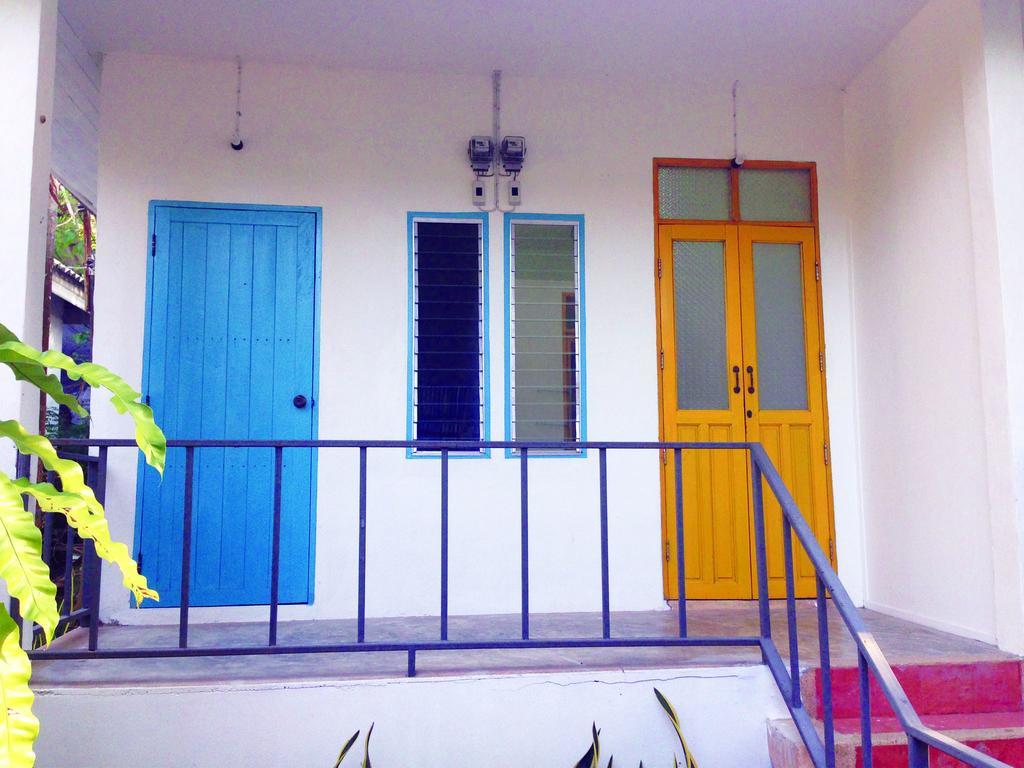Sleepyowl Hostel Ban Bang Bao  外观 照片