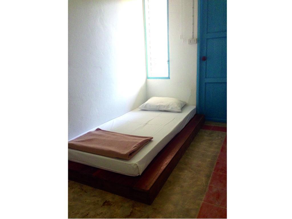 Sleepyowl Hostel Ban Bang Bao  客房 照片