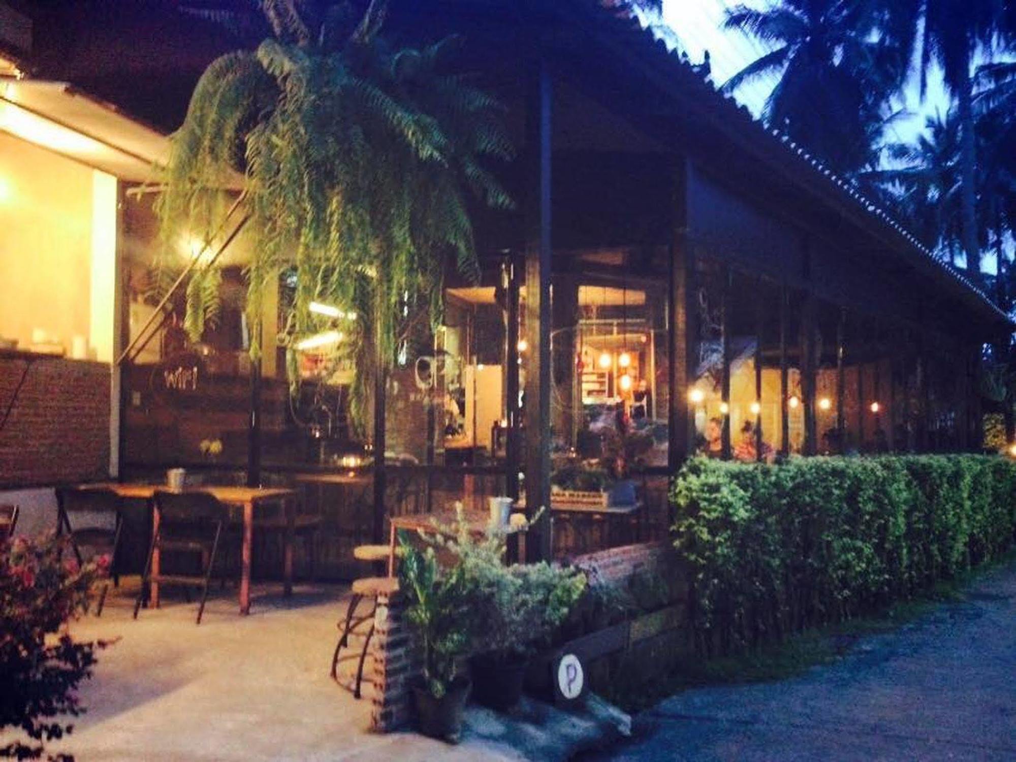 Sleepyowl Hostel Ban Bang Bao  外观 照片